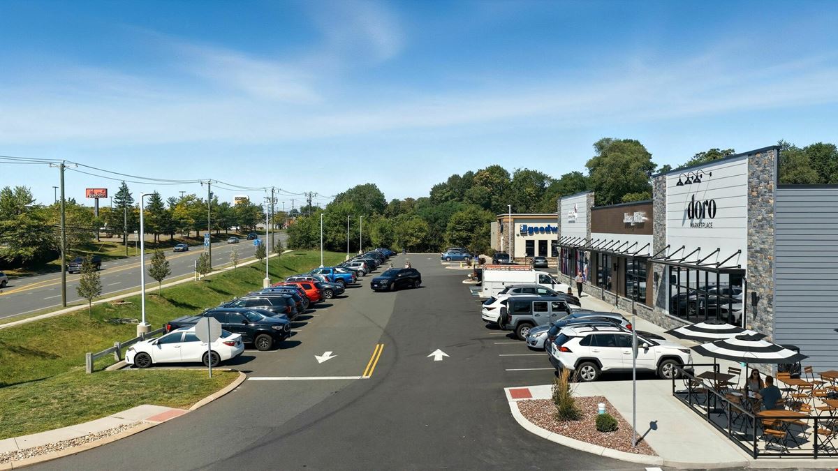 Plainville, CT - New Britain Avenue Retail Center