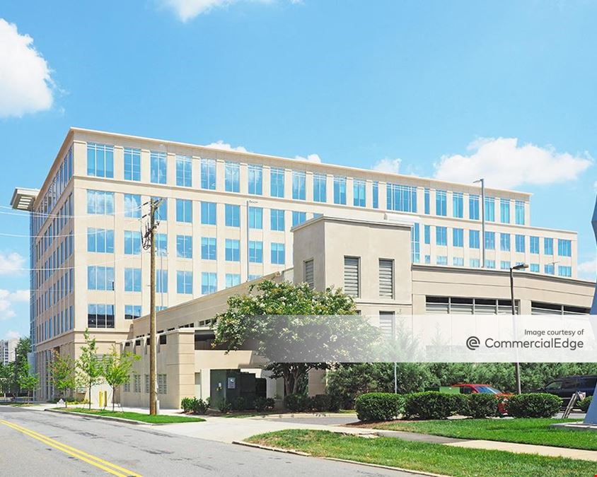 500 East Morehead
