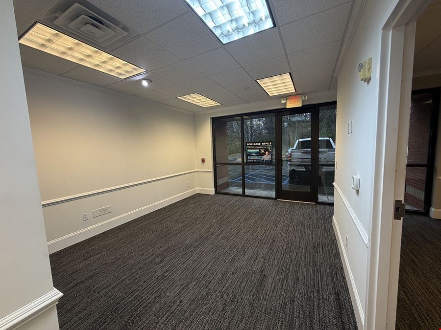 3 Office Suite- Clemson- 1,642 SQ FT