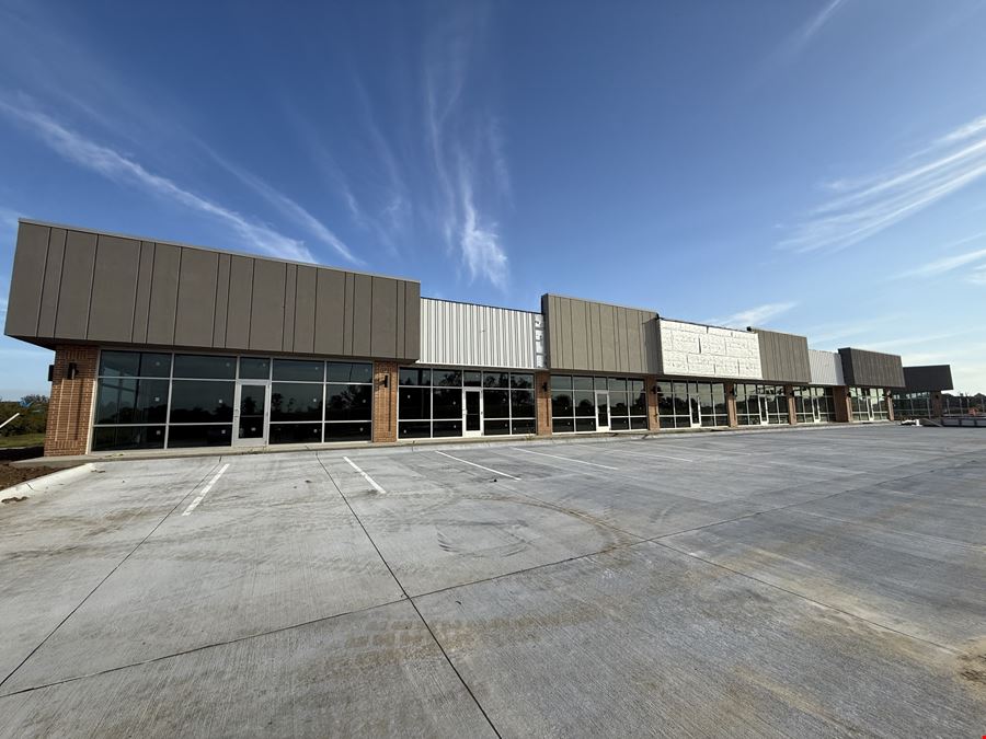 Woodlands Retail- Ready for Tenant Finishes