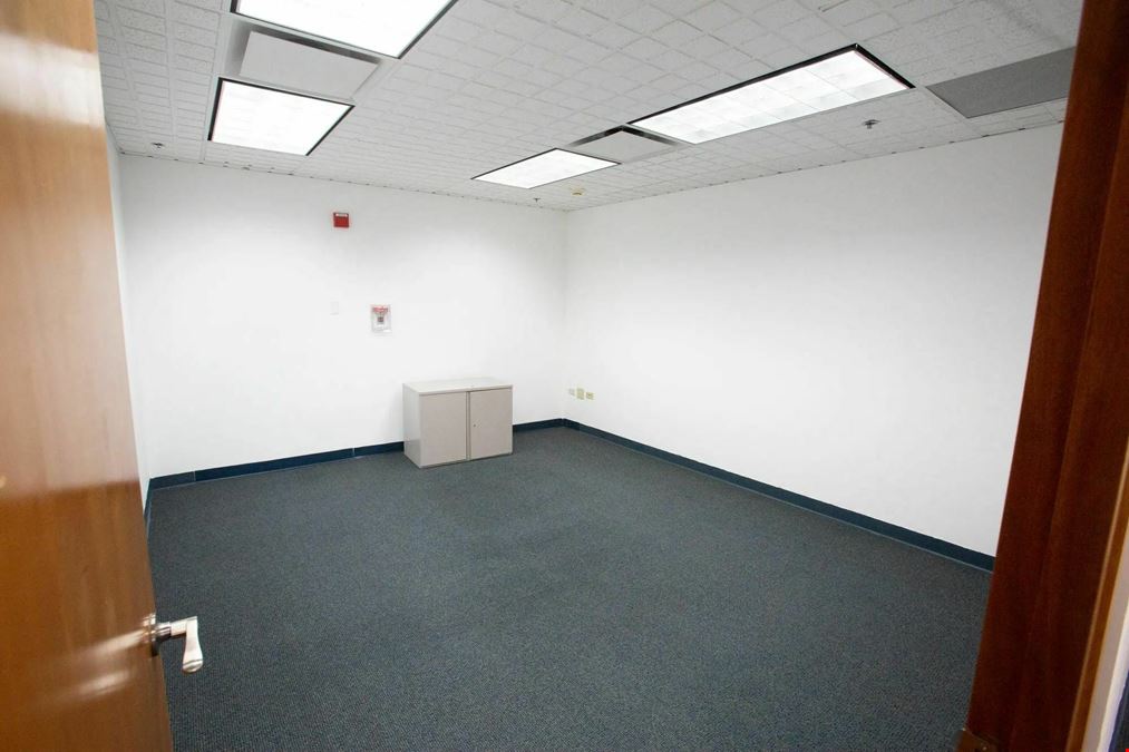 CIM 1 - 8th Floor Office Suites - For Sale & Lease