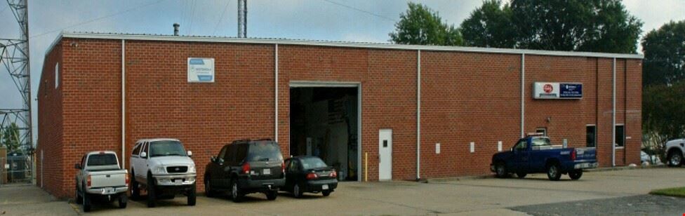 501 & 503 Industry Drive