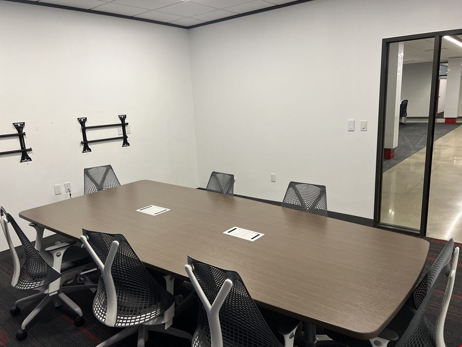 Northview Business Center