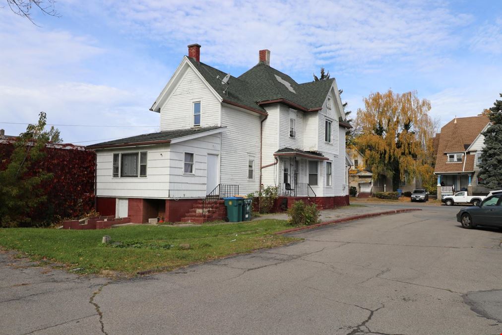 469 Lyell Ave