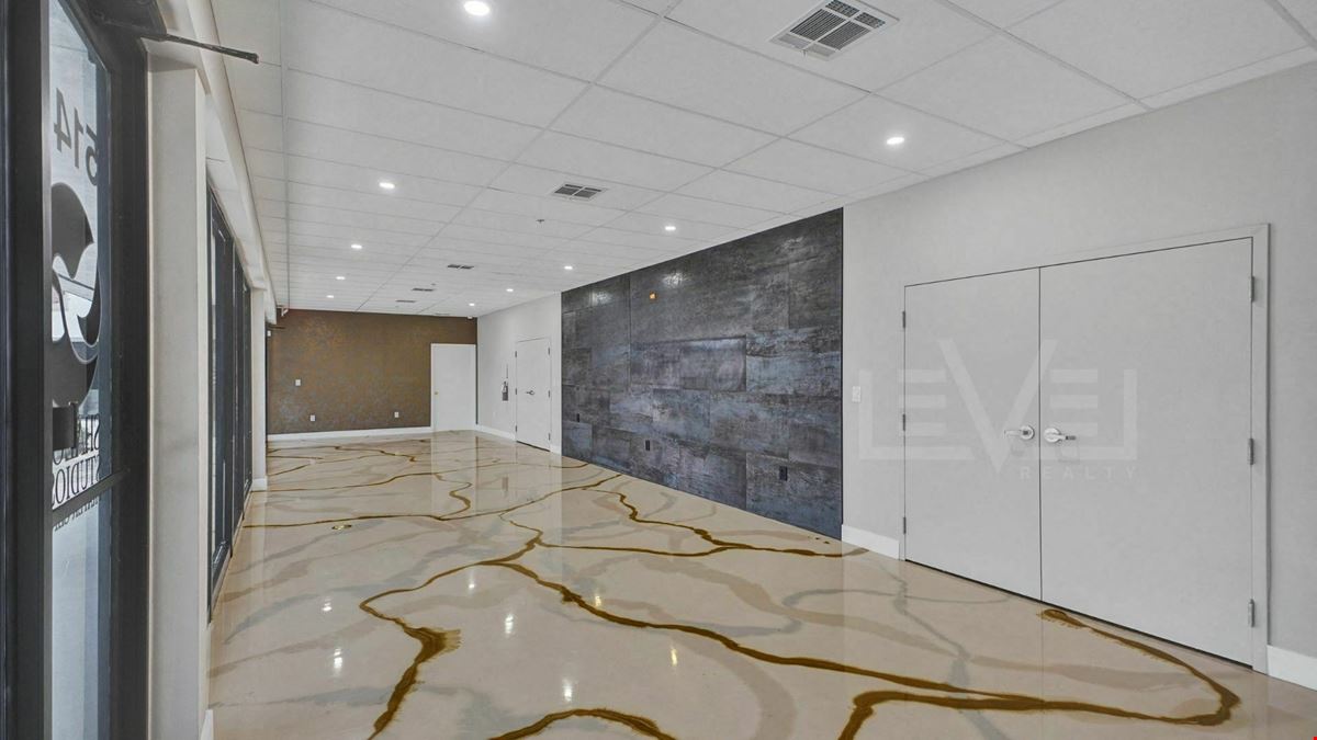 University Corner Unit - Retail