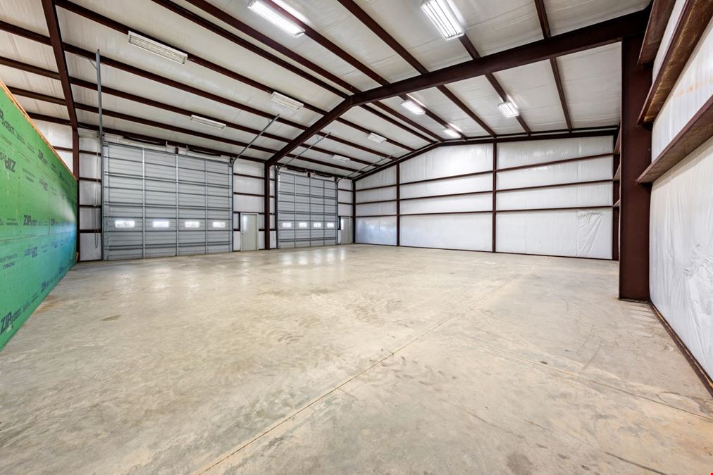 11639 E US-175