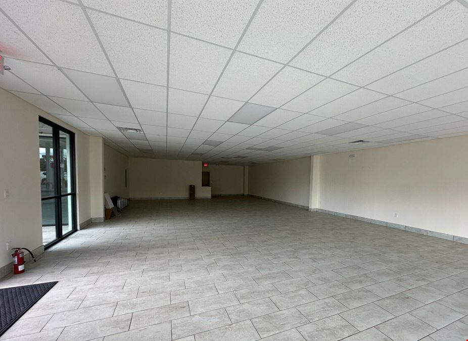 900 W Edmond Road