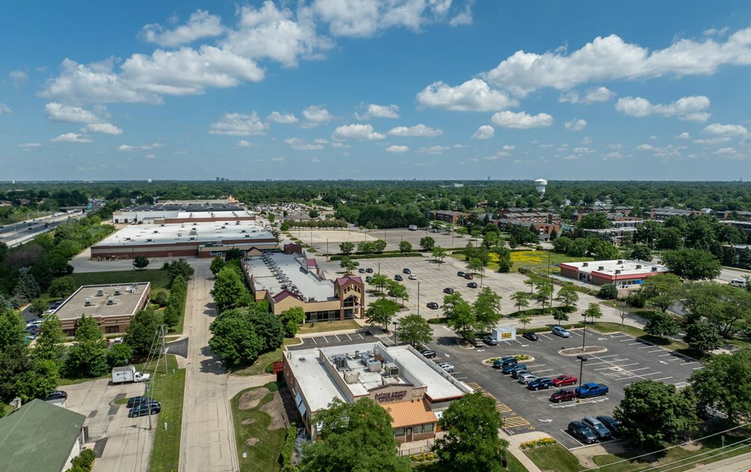 Centerpointe of Woodridge