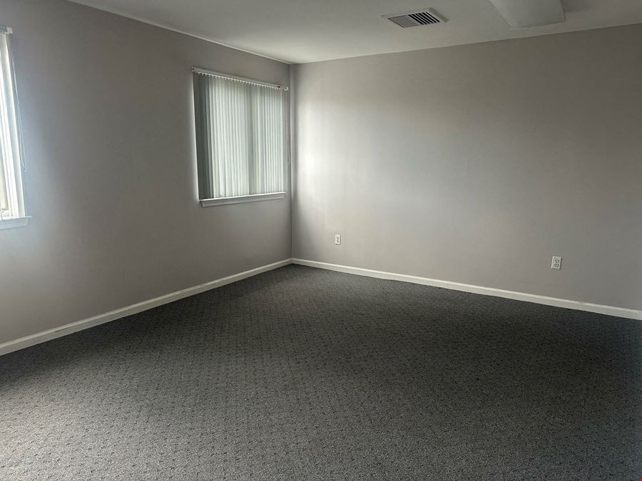 981 Second Street Pike