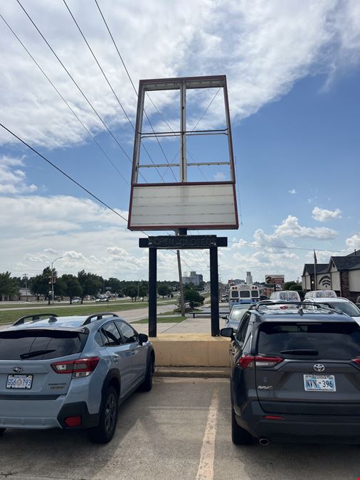 Yukon Free-Standing Restaurant