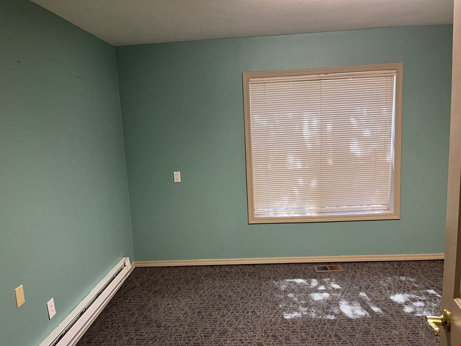 3104 W Kennewick Ave Suite C