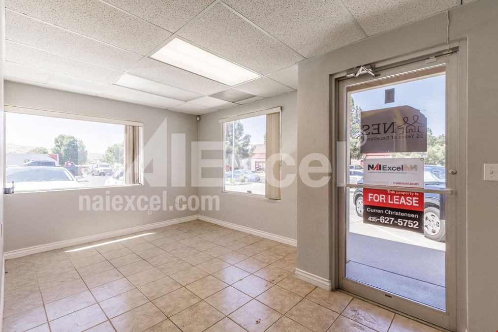 Commercial Flex Space in Riverside Commercial