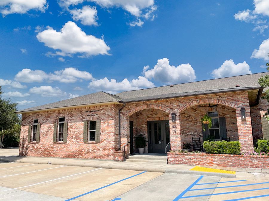 Professional Office Space for Lease Bordering River Ranch