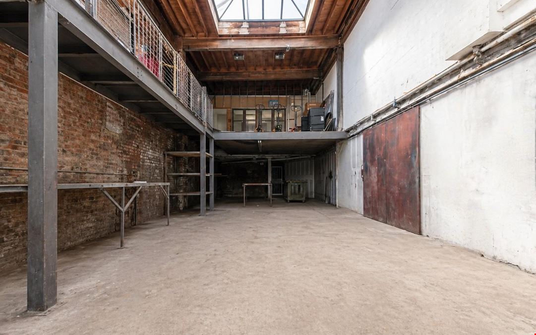 1031 Grand Street