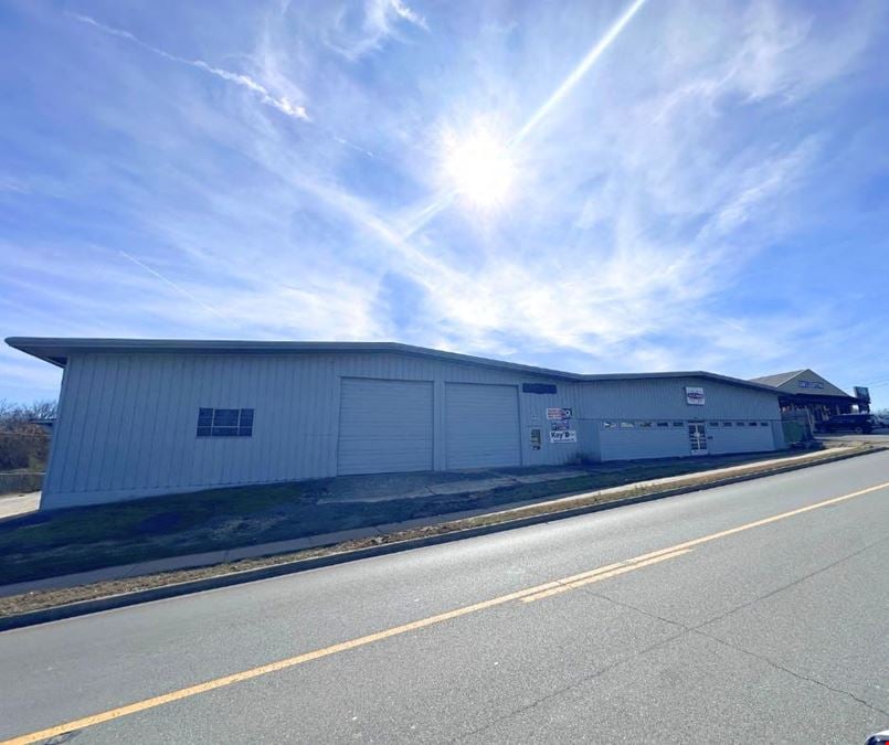 207 & 221 Edison Ave