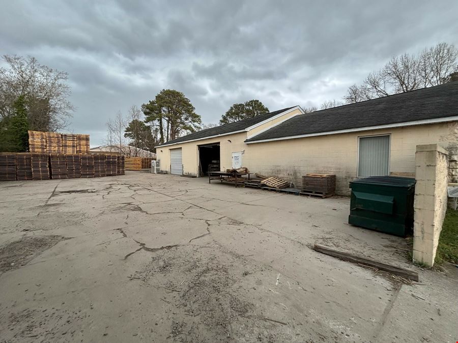 Fully Leased Flex Warehouse with Yard