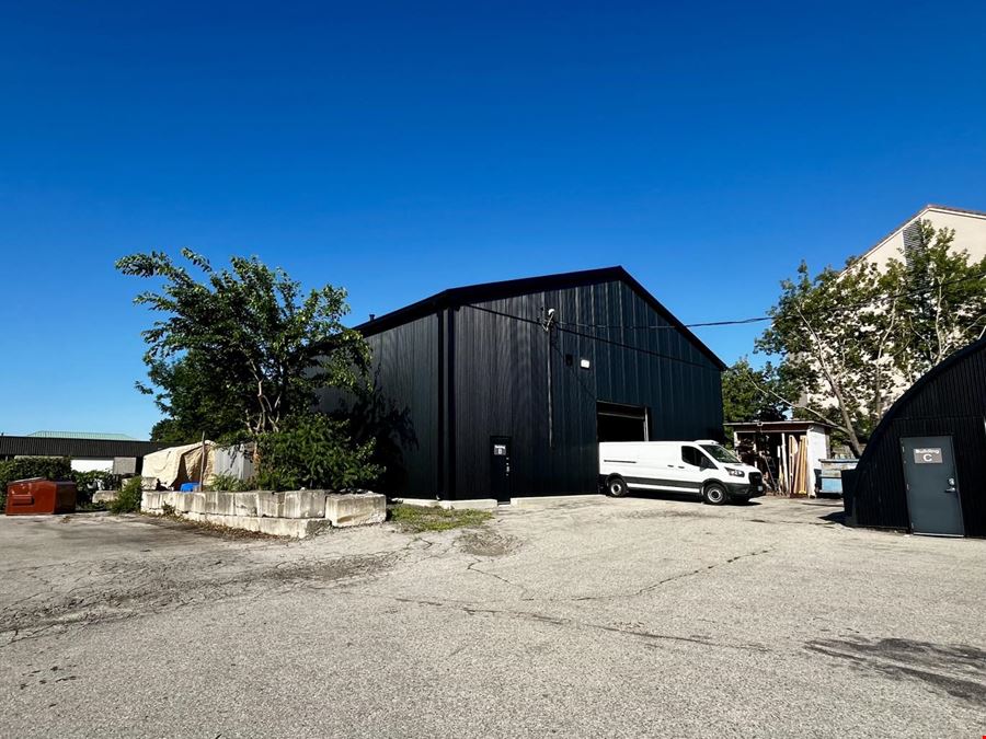389 Davis Road, Oakville ON