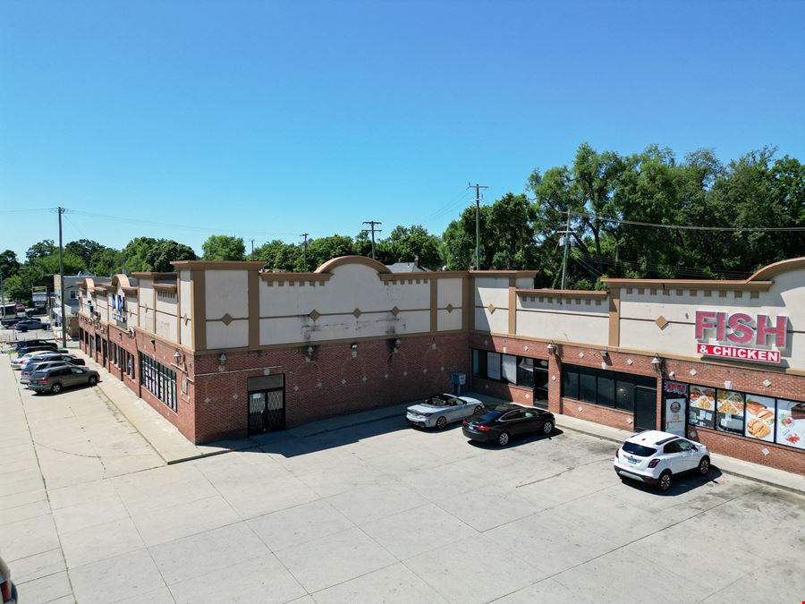 Huron Plaza