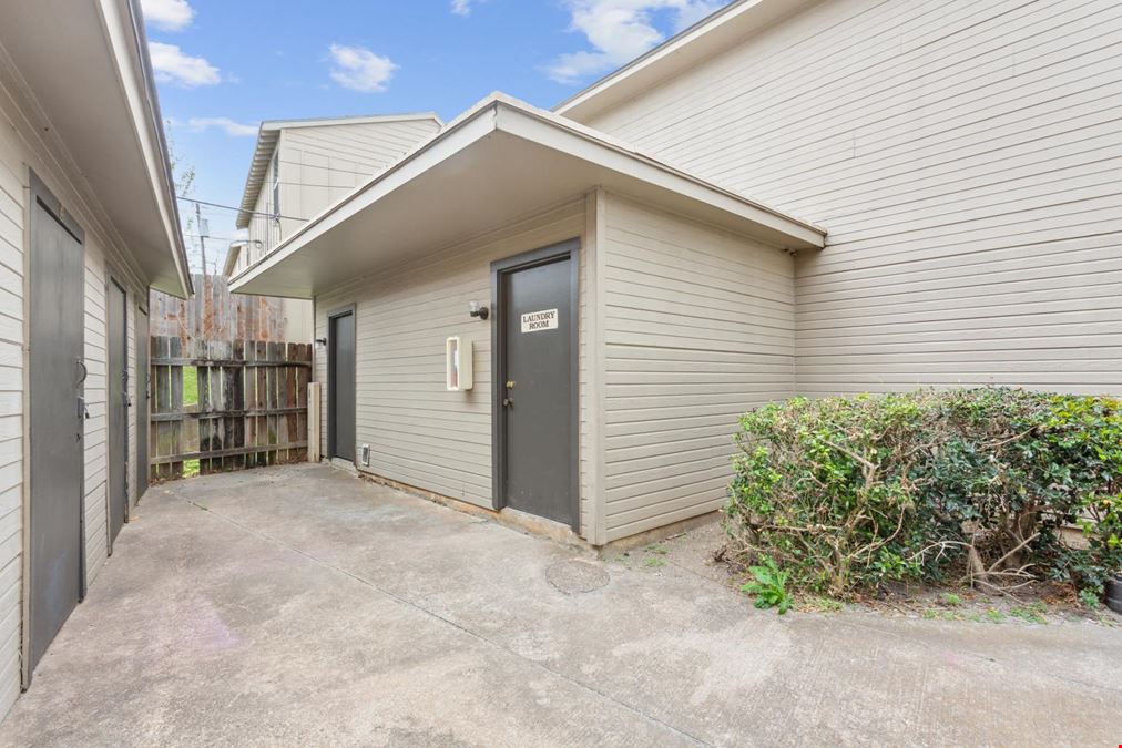 5506 Kingsman Apartments - Multifamily Portfolio