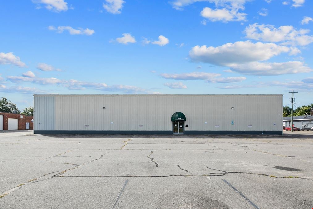 Warehouse with Office in Key Fayetteville Corridor