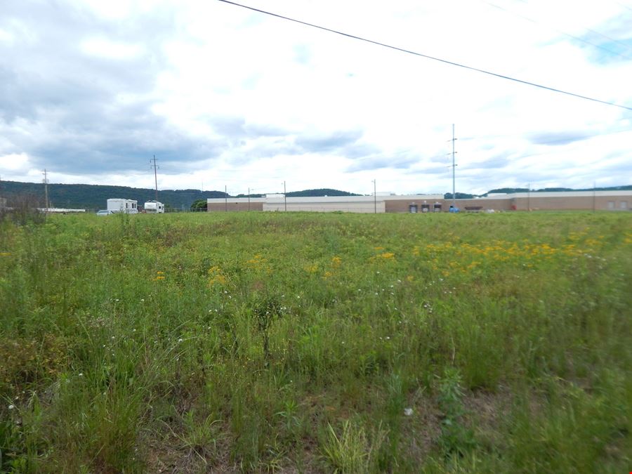 Leesburg 1.43 Acre Commercial Land