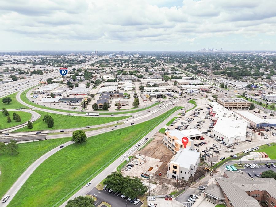New Construction Retail and Rooftop Restaurant Space with I-10 Visibility
