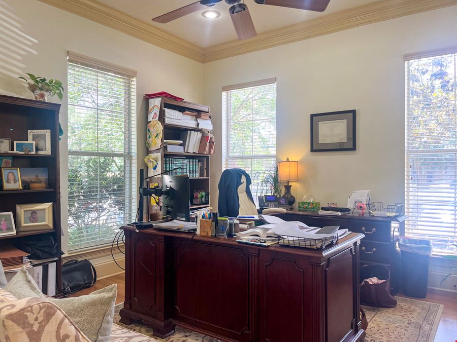 Well-Maintained Office Investment with Long-Term Tenants