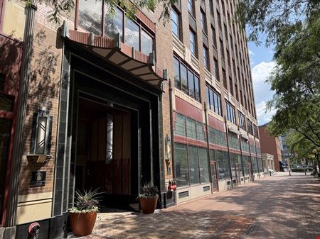 Preview of commercial space at 109 South Warren Street
