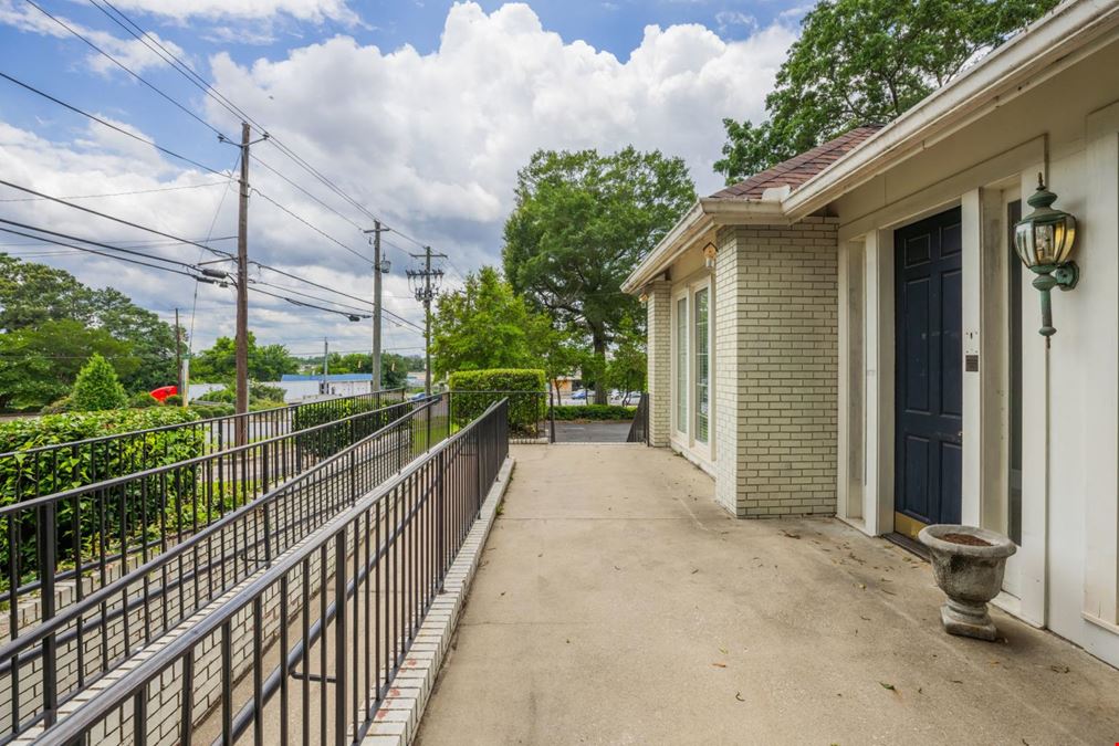 720 North Ave