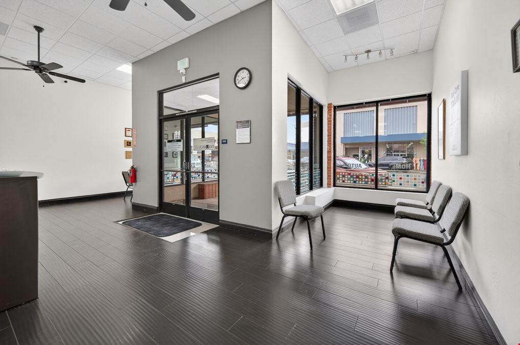 Prime Office Space on Main St in Porterville, CA