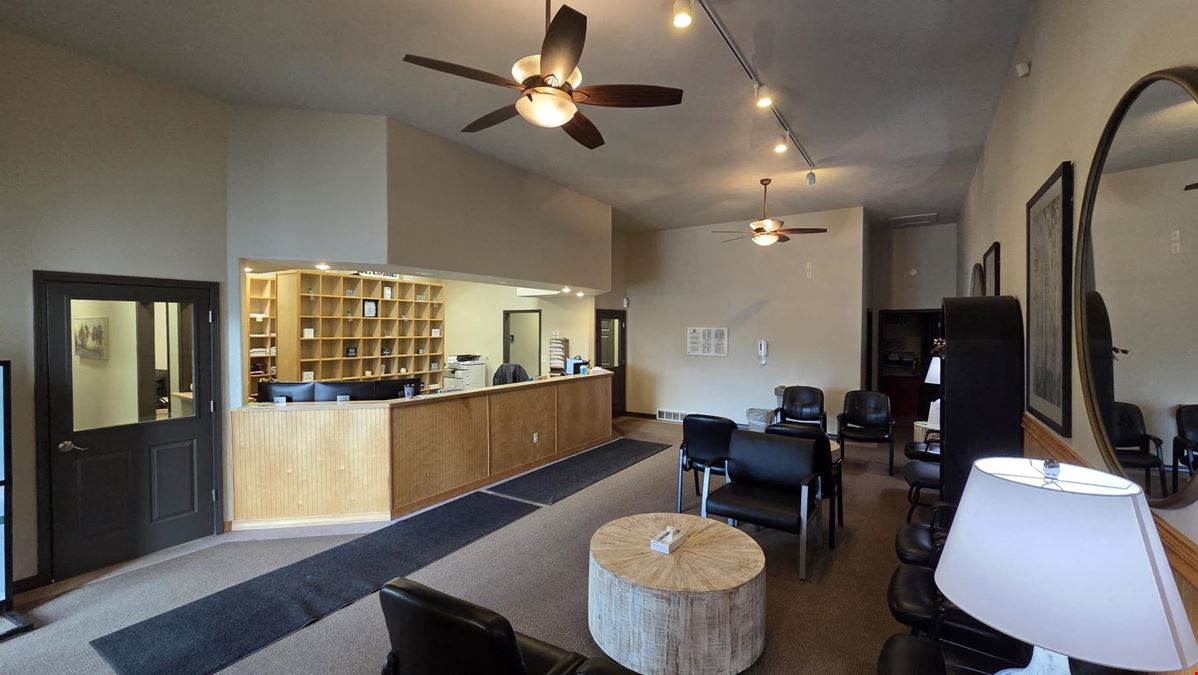 3456 E 17th St, Suite 125