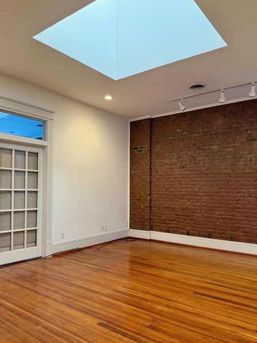 304 Market St