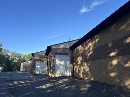 Preview of Industrial space for Rent at 600 Deer Road, Unit 2