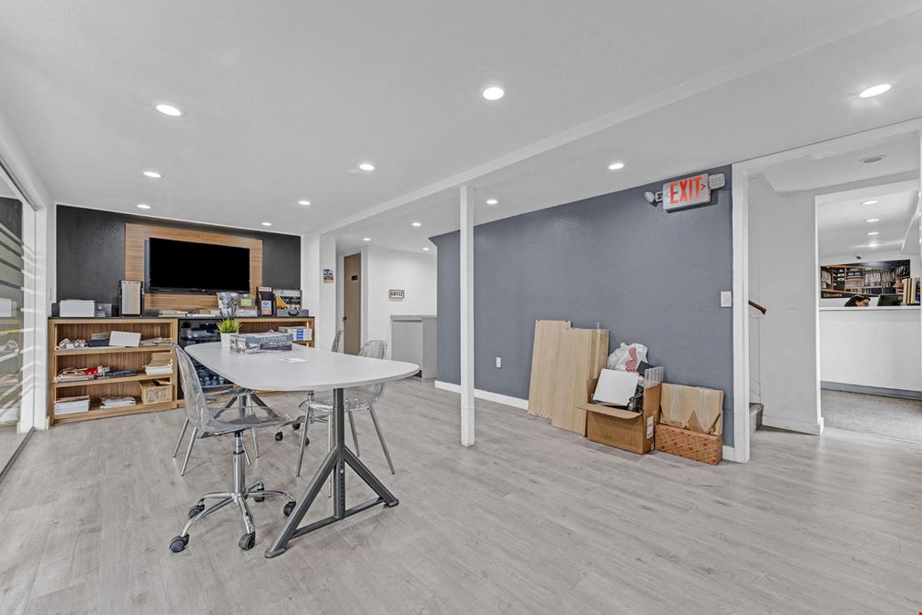 7330-32 NW 79th Terrace 