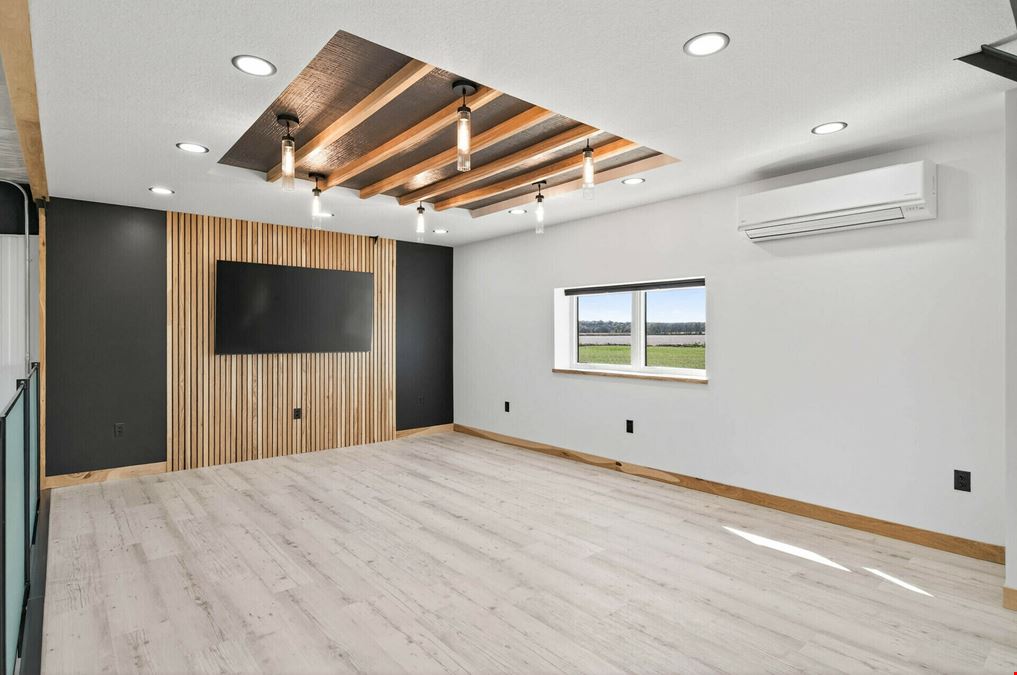 Troy Condo Garages #417 & #418