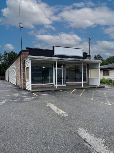 Preview of Retail space for Rent at 2195 Monroe Ave