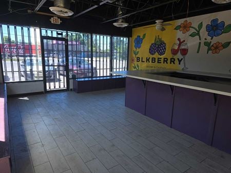 Preview of Retail space for Rent at 517 Berry Rd