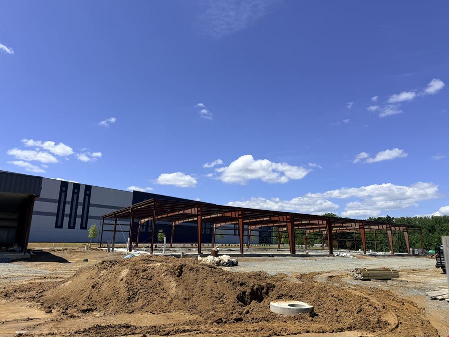Lewistown Commerce Center