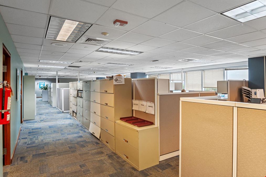 Triple S Building - 8th Floor
