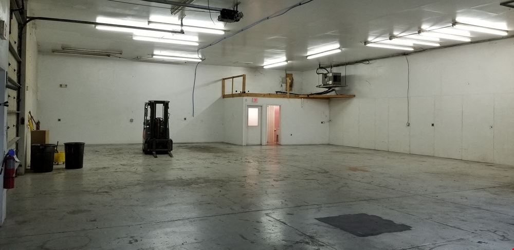 Industrial Flex Space - Cape Coral