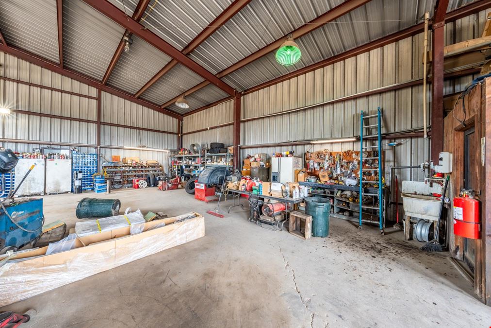 Fertilizer Manufacturer for Sale in Lindale, TX