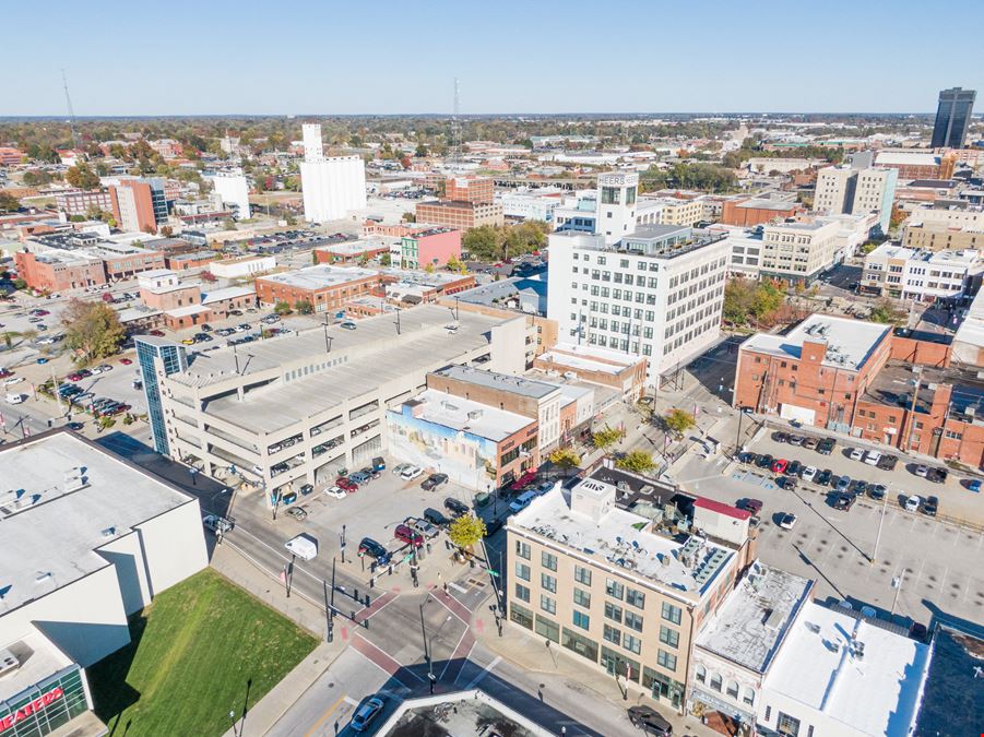 2,000 SF Retail/Executive Office on Park Central West Downtown Springfield
