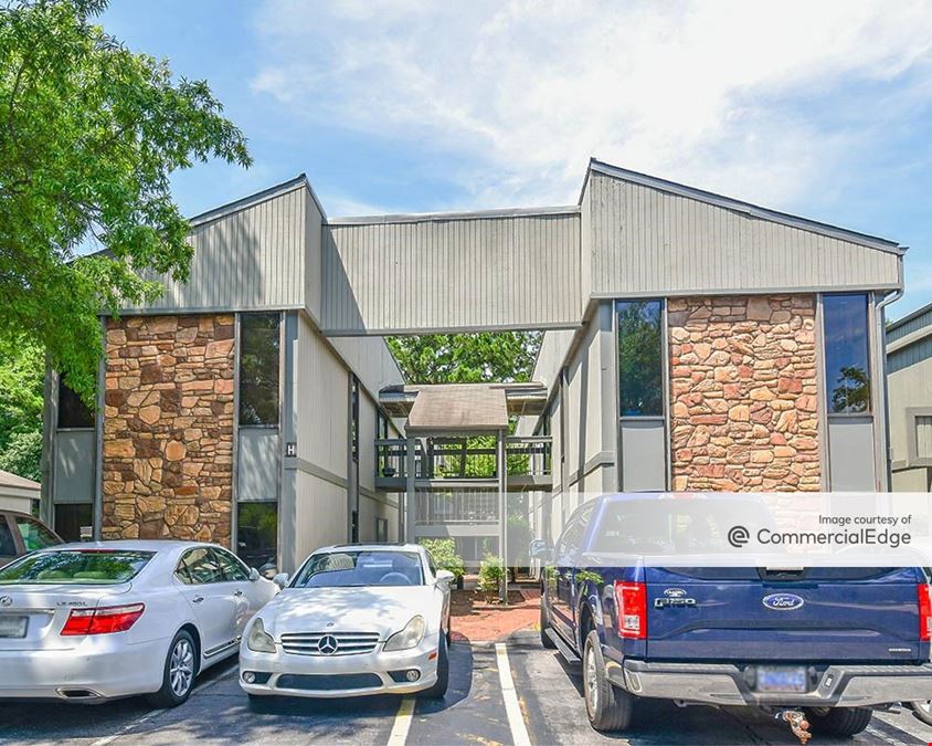 Logger Courts Office Complex
