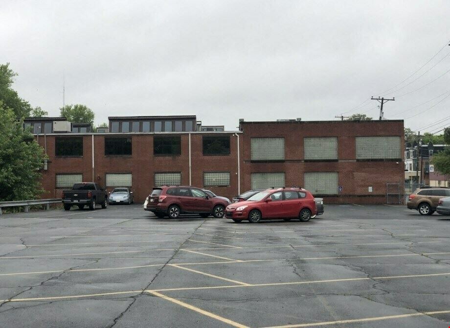 2503 Kutztown Road Reading, PA 19605