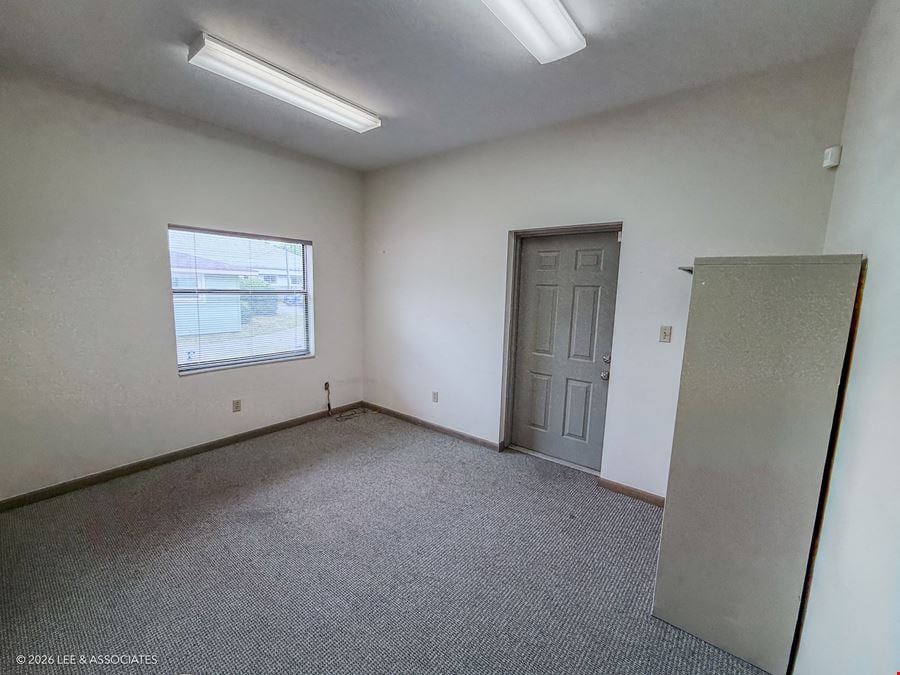3720 NW 43rd Street Office Condo - End cap