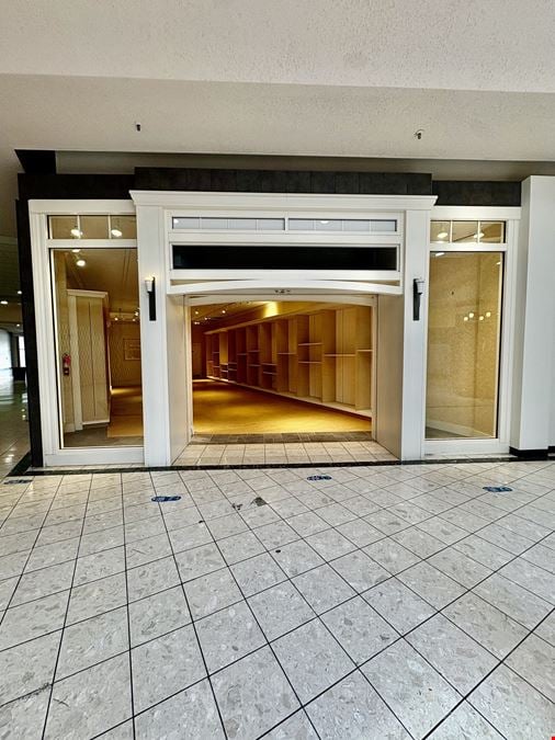 The Shops at Ithaca Mall