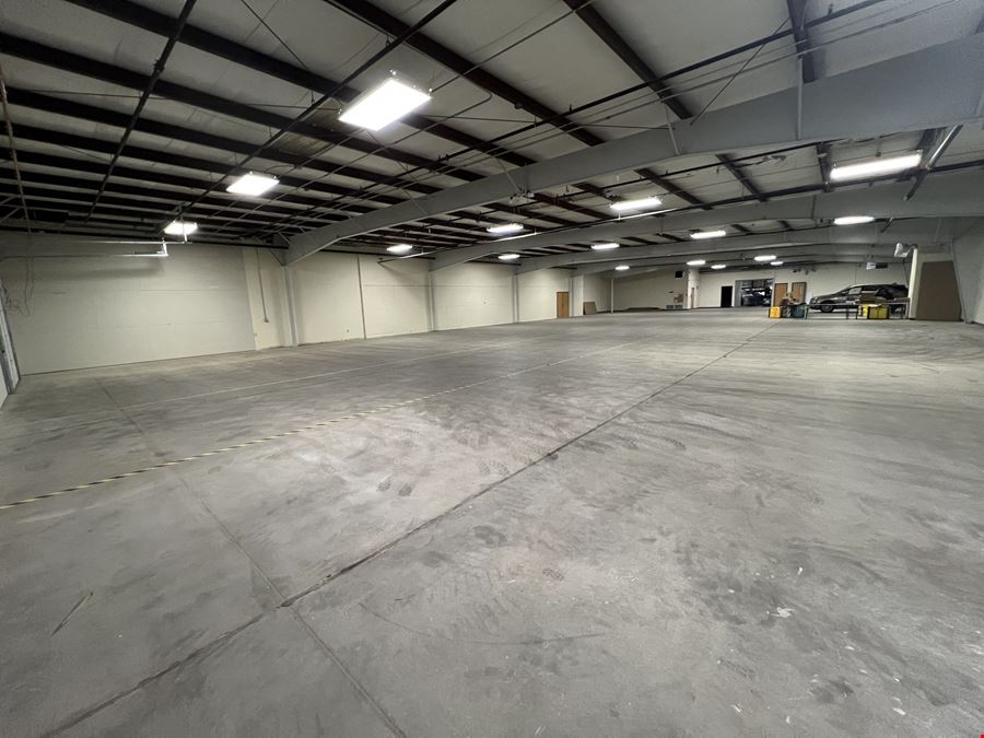 Warehouse Space - Gateway Business Campus