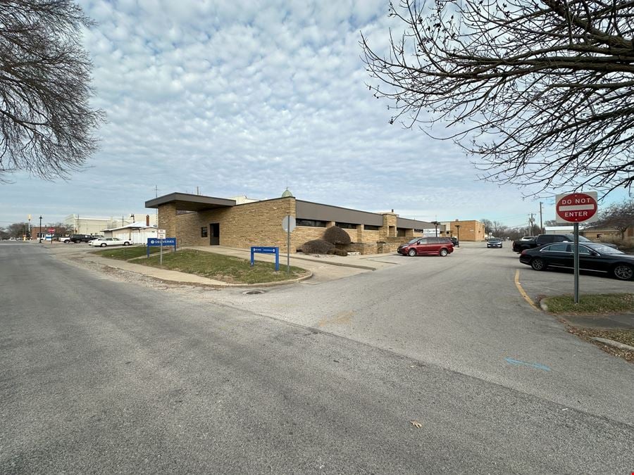VALUE-ADD OPPORTUNITY: FIELDS-WRIGHT MEDICAL FACILITY FOR SALE