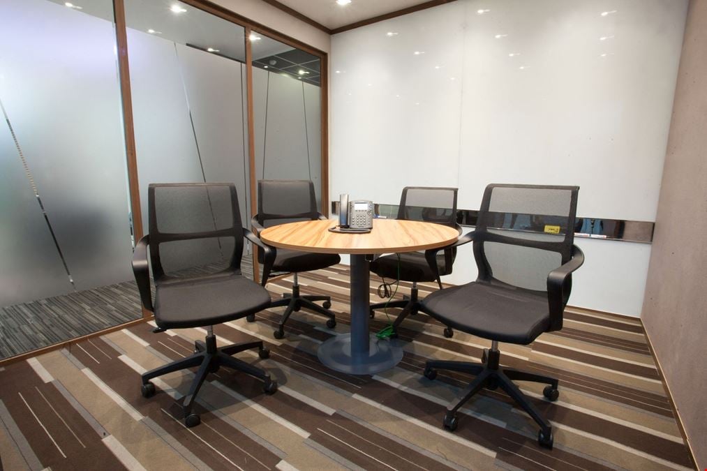 Compass Offices - 50 Lonsdale Avenue