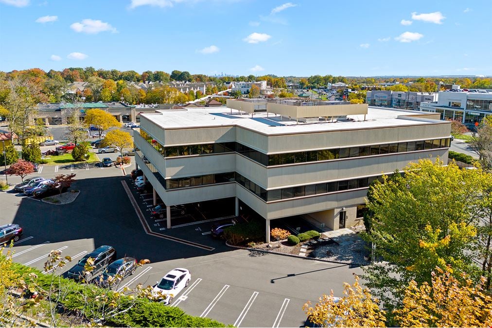 Echo Executive Plaza
